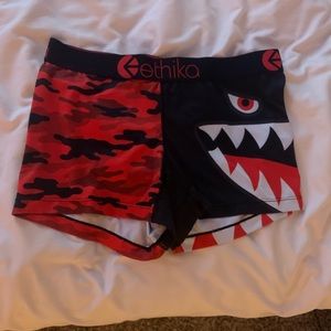 Ethika shorts